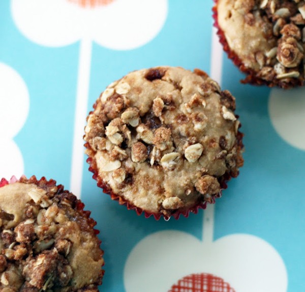 Jammy oatmeal streusel muffins
