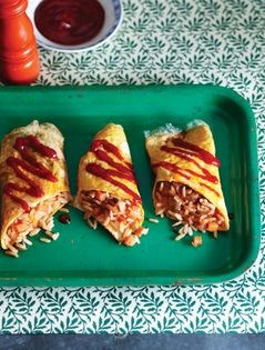 Japanese egg rice rolls