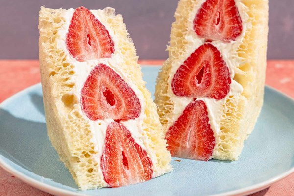 Japanese fruit sandos