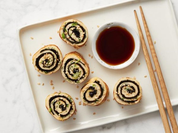 Japanese rolled omelet