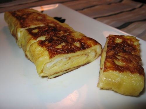Japanese rolled omelet (Tamagoyaki)