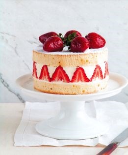 Japanese strawberry shortcake