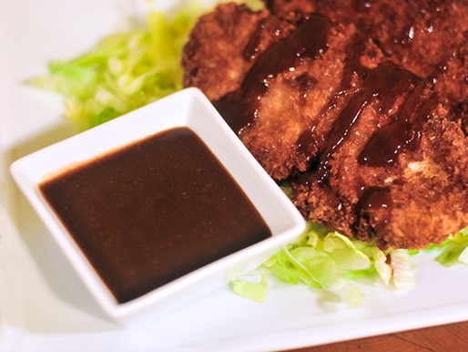 Japanese-style barbecue sauce (Tonkatsu sauce)