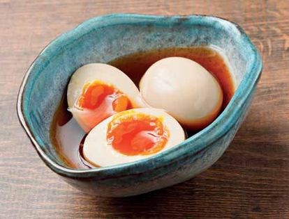 Japanese-style soy sauce eggs (Ajitsuke tamago)