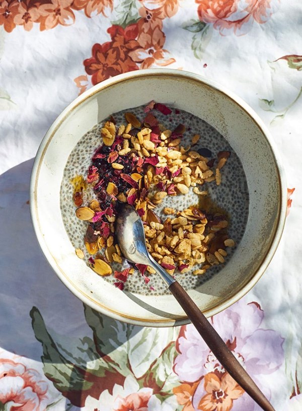Jasmine chia breakfast pudding