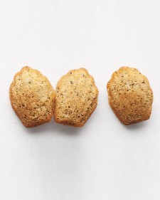 Jasmine green tea madeleines