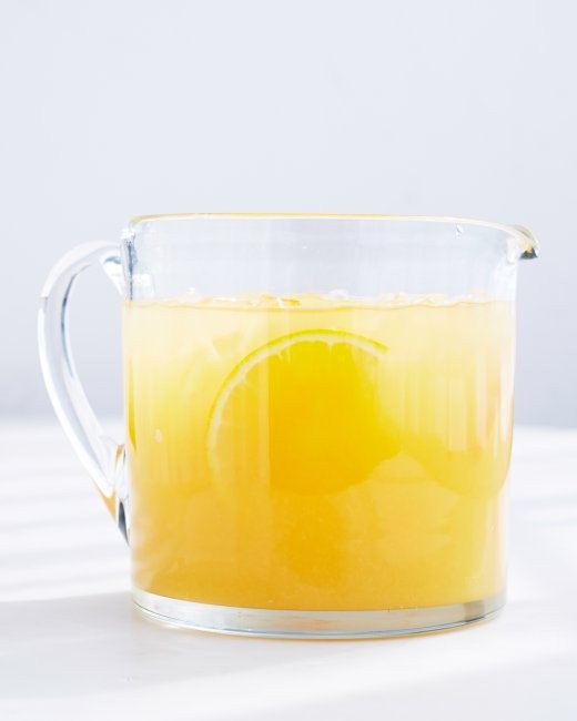 Jasmine tea and orange juice