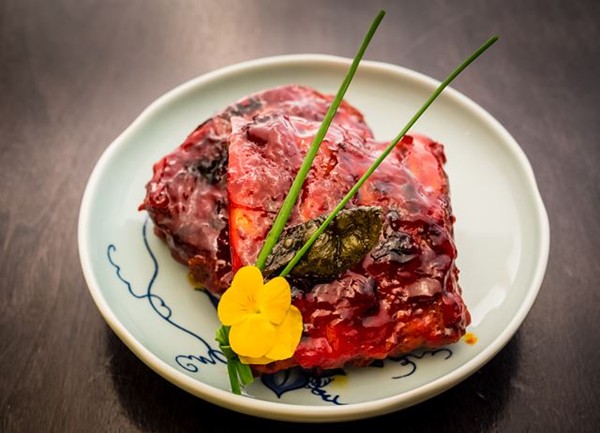Jasmine tea-smoked pork ribs