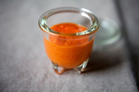 Jean Anderson's sweet red pepper paste (Massa de pimentão) 