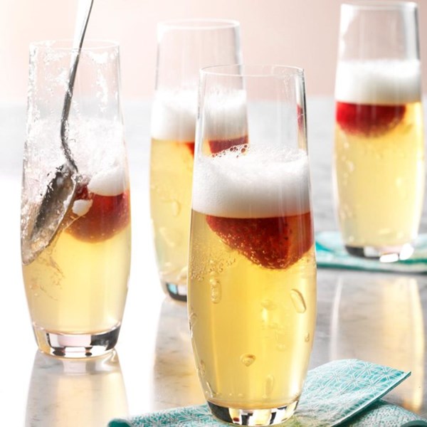 Jellied Champagne dessert