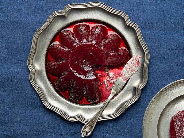 Jellied cranberry sauce