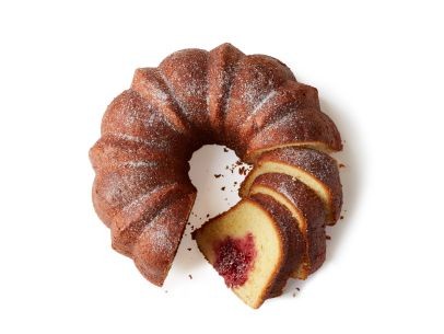 Jelly doughnut bundt cake