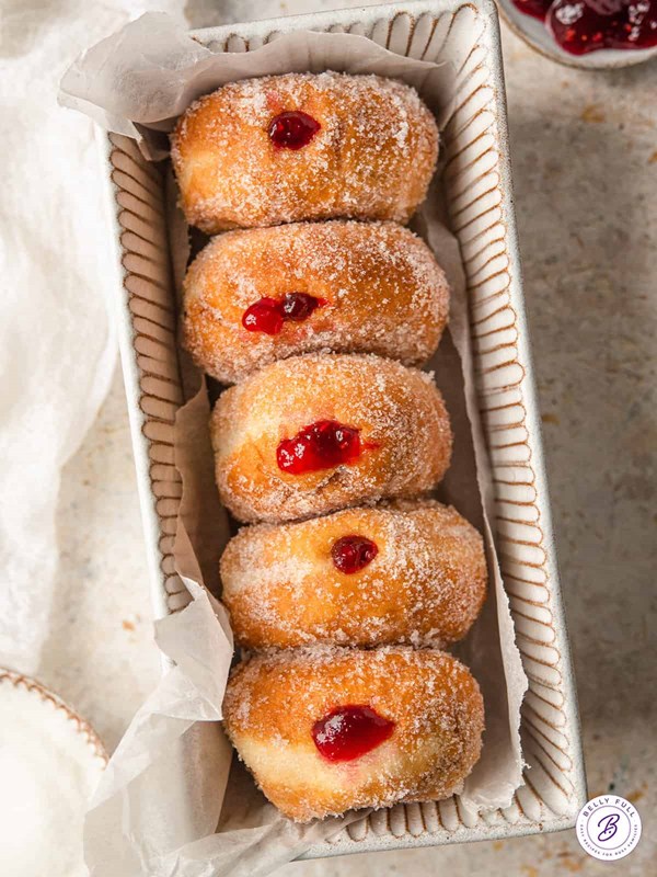 Jelly dounuts (Sufganiyot)