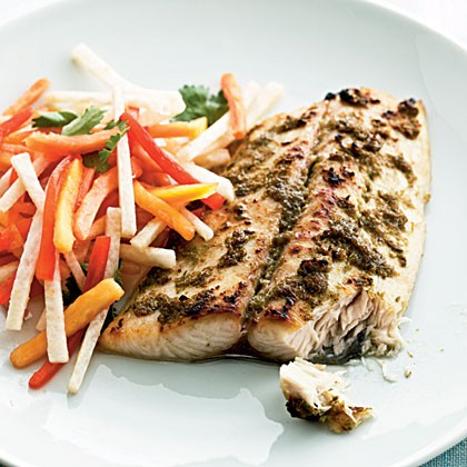 Jerk mackerel with papaya salad
