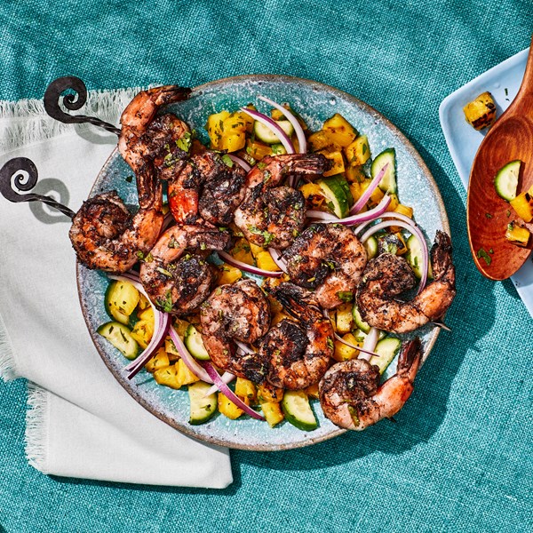 Jerk shrimp with pineapple salad