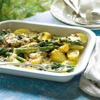 Jersey Royal & asparagus gratin