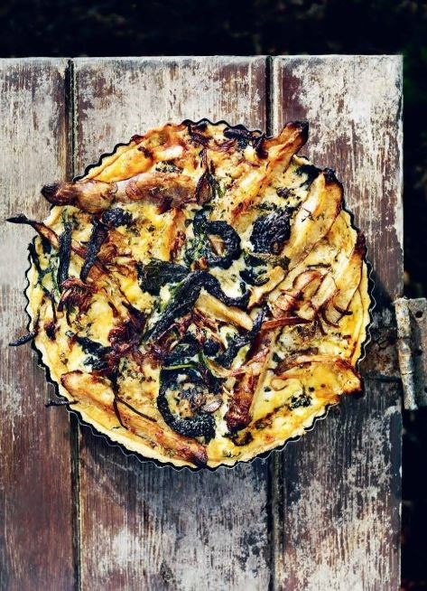 Jerusalem artichoke, kale and blue cheese tart