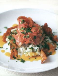Jerusalem artichoke, lobster and bacon salad