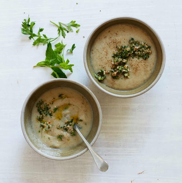Jerusalem artichoke soup with salsa verde