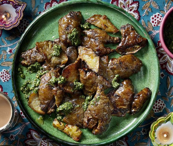 Jerusalem artichoke tuk with coriander & peanut chutney