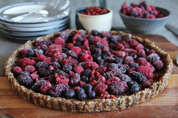 Jewel fruit tart with caramel almond filling