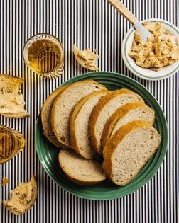 Jewish rye bread