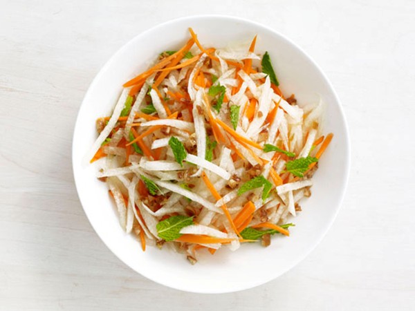 Jicama-carrot slaw
