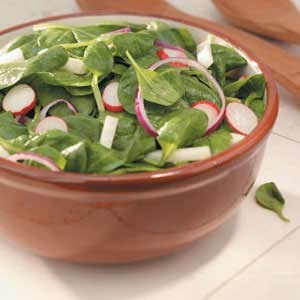 Jicama-radish spinach salad