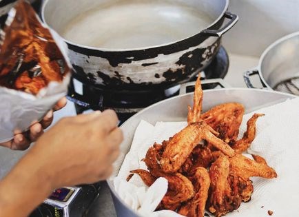 Jojo-ala chicken wings