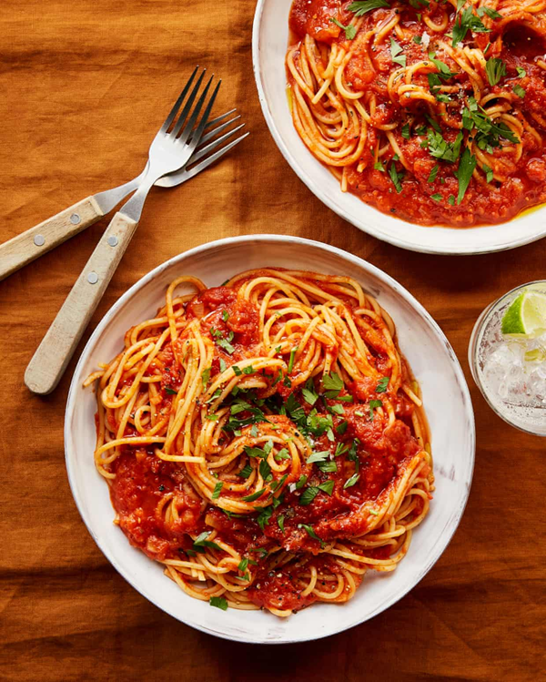 Jollof spaghetti
