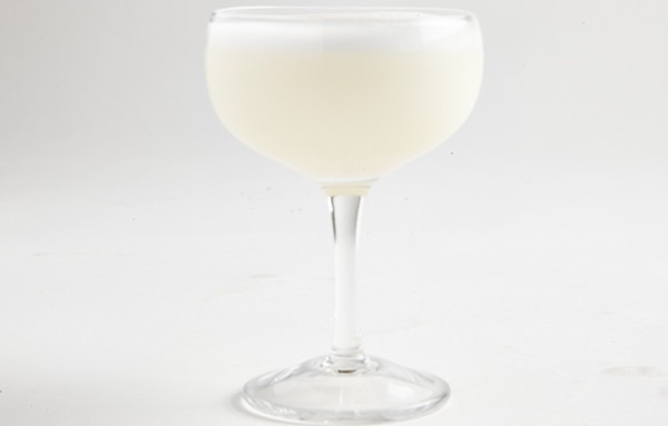 Joly's Pisco sour