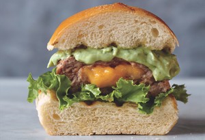 "Jucy Lucy" turkey burgers