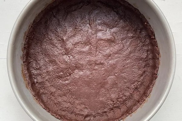 Judy Hesser's chocolate crust (minus Nabisco's Famous Chocolate Wafers)