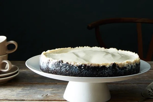 Judy Hesser's sour cream cheesecake 