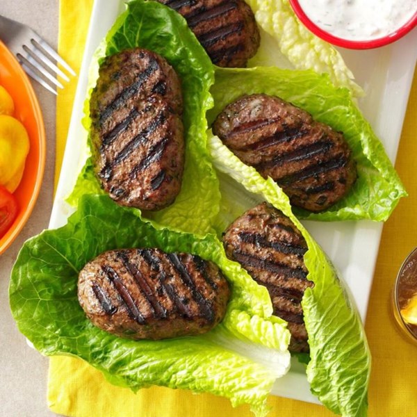 Juicy and delicious mixed spice burgers