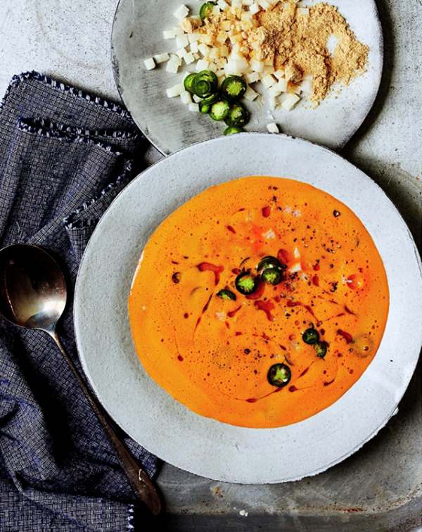 Juicy carrot soup