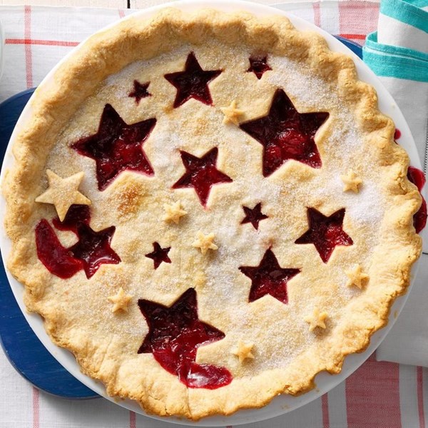Juicy cherry pie