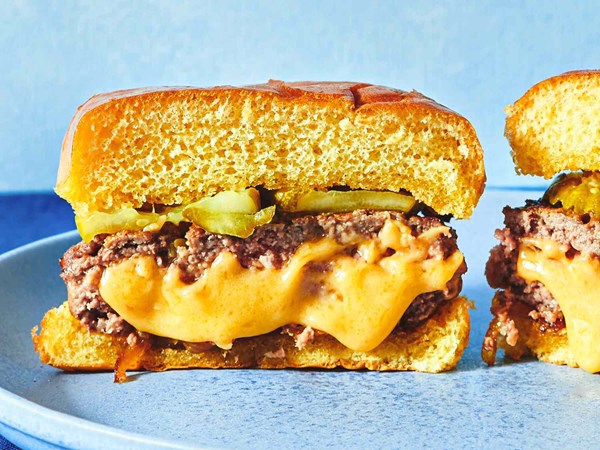 Juicy Lucy cheeseburger