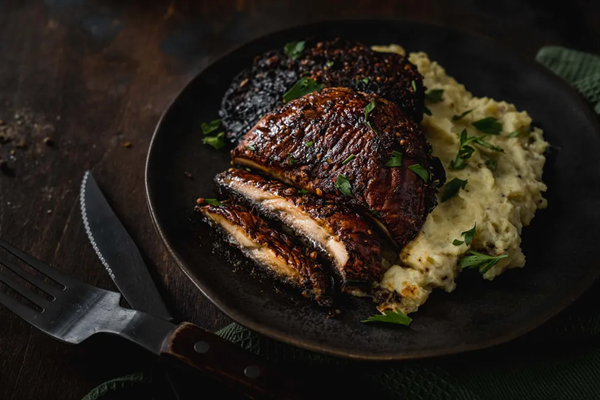Juicy portobello steaks with balsamic & onion