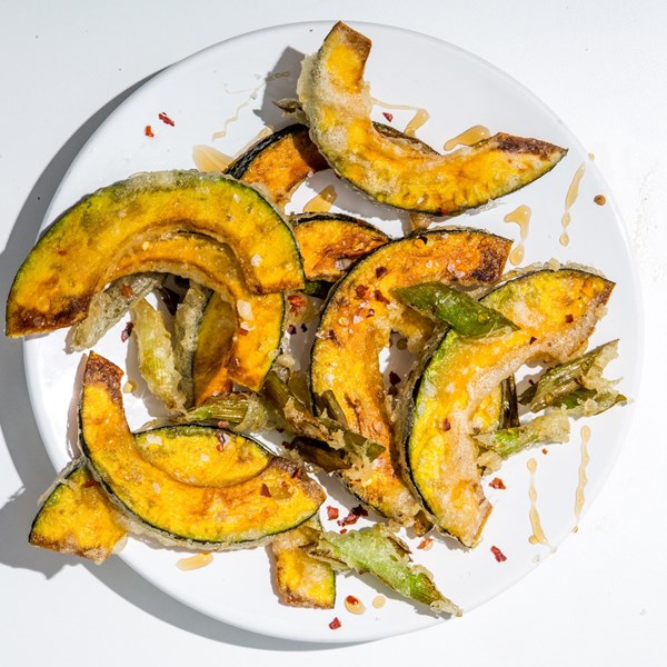 Kabocha squash and scallion tempura
