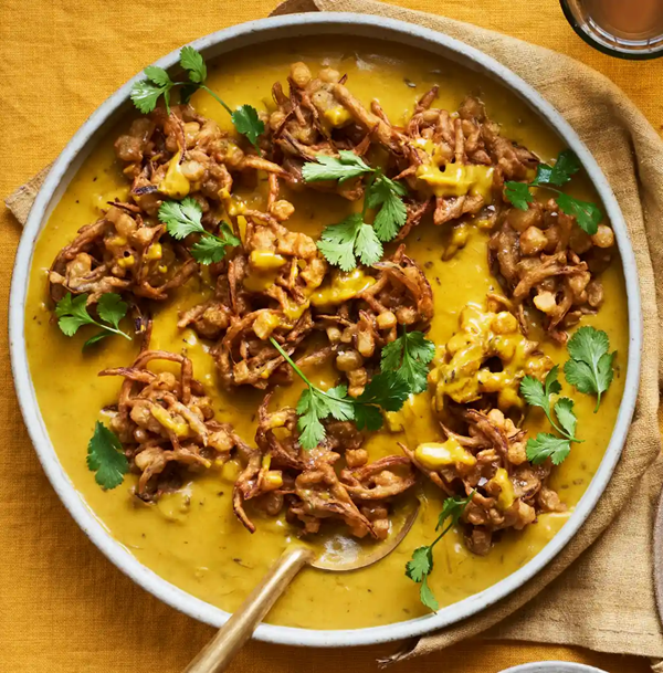 Kadhi pakora