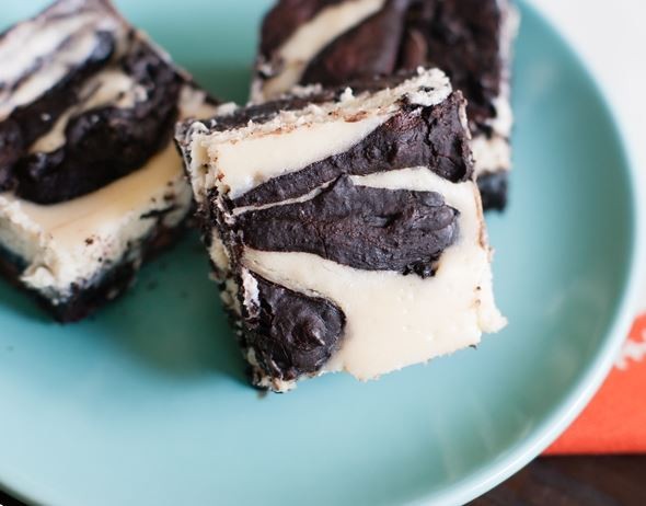 Kahlua cheesecake brownies