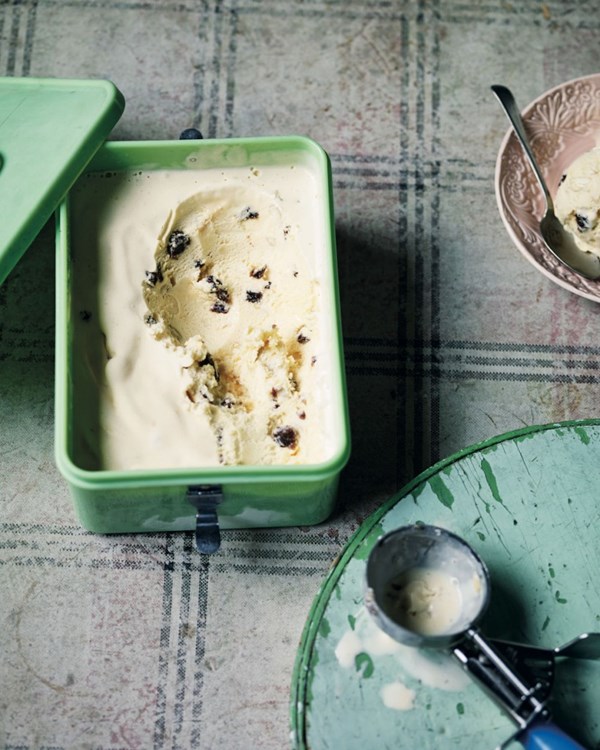 Kaju kishmish ice cream