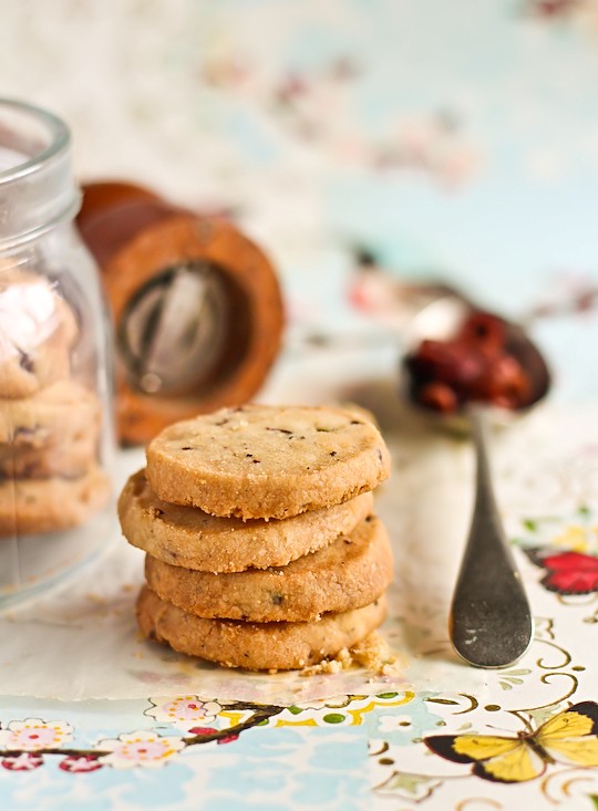 Kalamata olive savoury shortbread