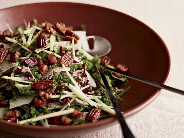 Kale-and-apple salad with pancetta and candied pecans