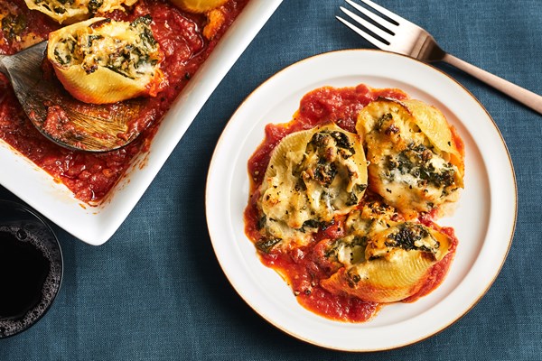 Kale and artichoke stuffed shells