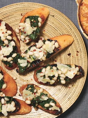 Kale and bean bruschetta