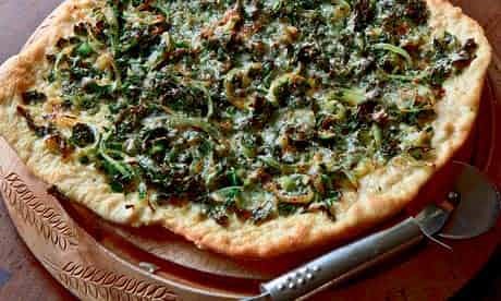 Kale and onion pizza
