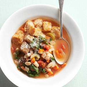 Kale and white bean soup