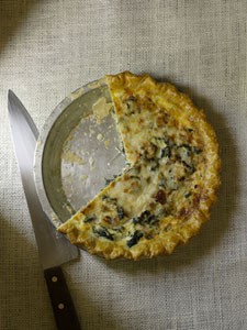 Kale, bacon, and onion quiche